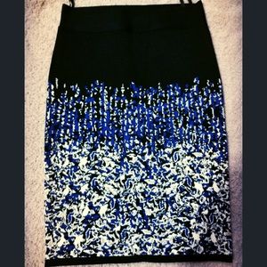 BCBG maxazria bodycon skirt size small